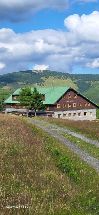 Bouda Na Plani - Horska Bouda Hostel Špindlerŭv Mlýn Екстериор снимка